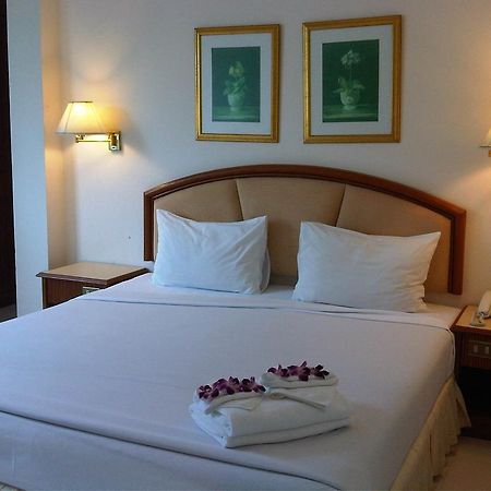 Smile Inn Patong Экстерьер фото