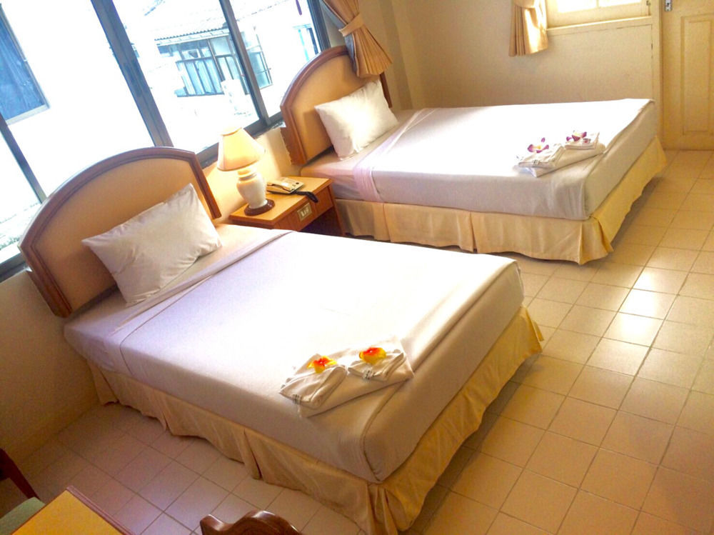 Smile Inn Patong Экстерьер фото
